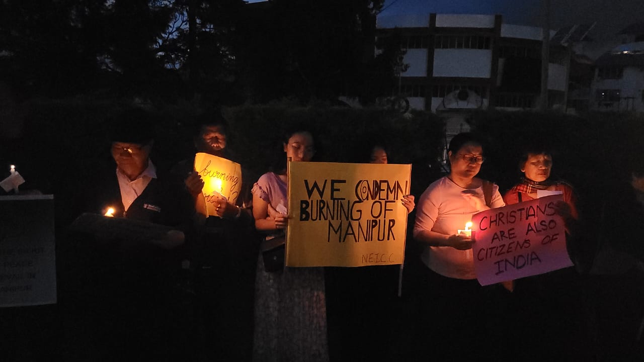 Candlelight vigil organised in Shillong to pray for peace in Manipur