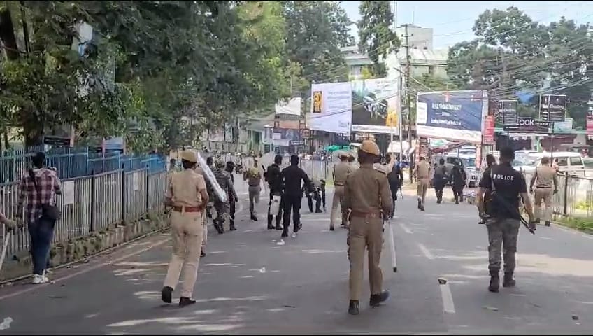 Police arrests 10 members of HITO for pelting stones at police; Protest turns unruly, police fires tear gas