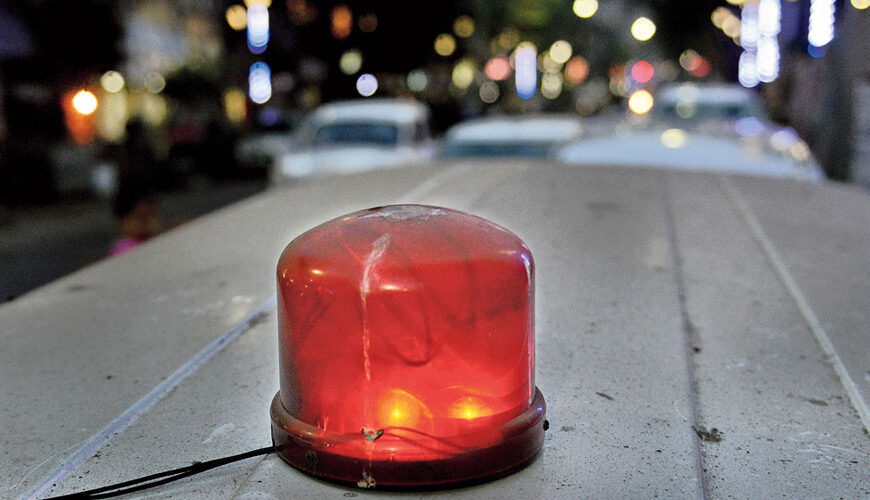 Misuse of red beacon light by unauthorized persons in public roads highlighted