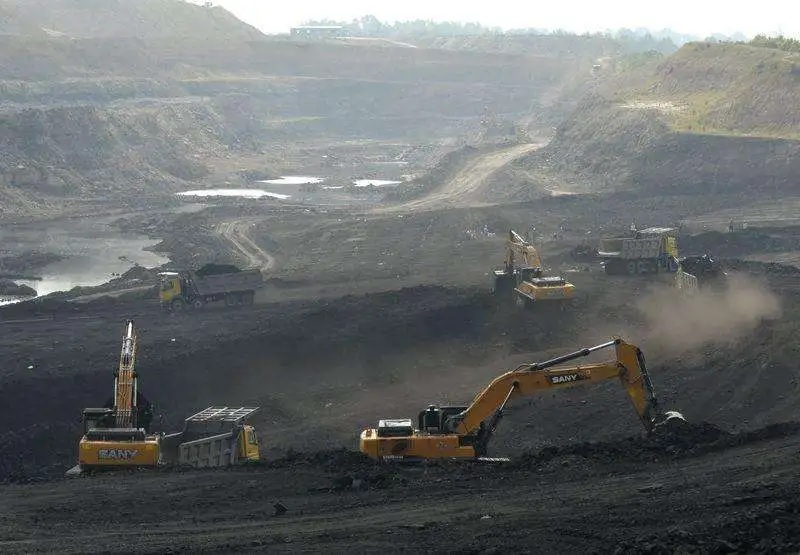 Meghalaya Govt orders district administration and police to stop illegal coal mining