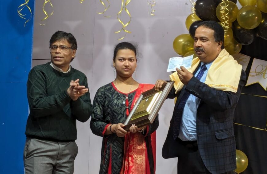 Topper felicitated