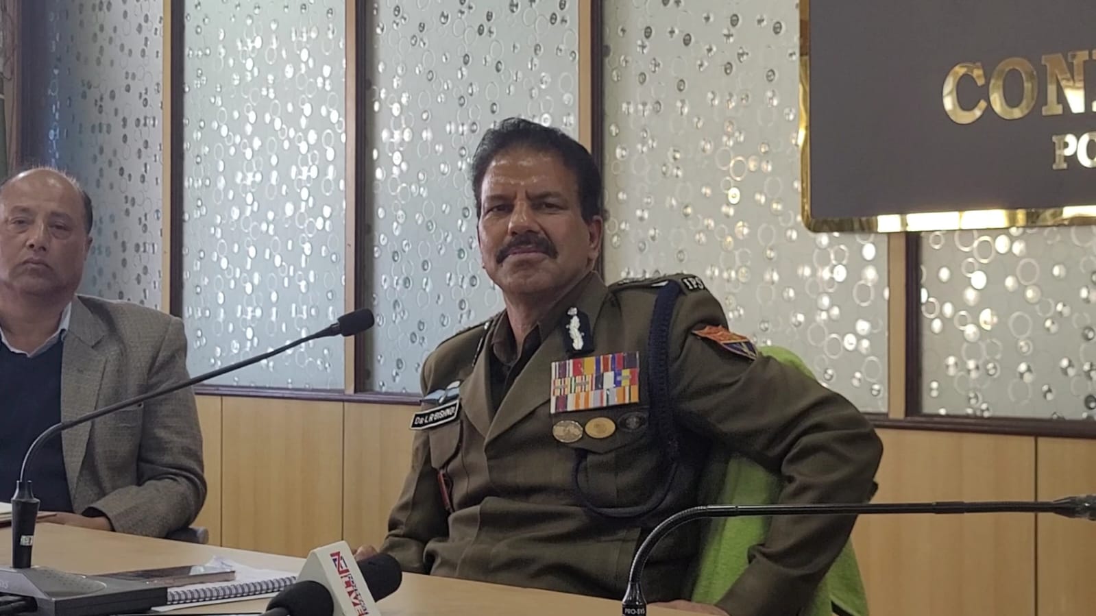Police investigates FIR against DGP Bishnoi for allegedly using fake number plate