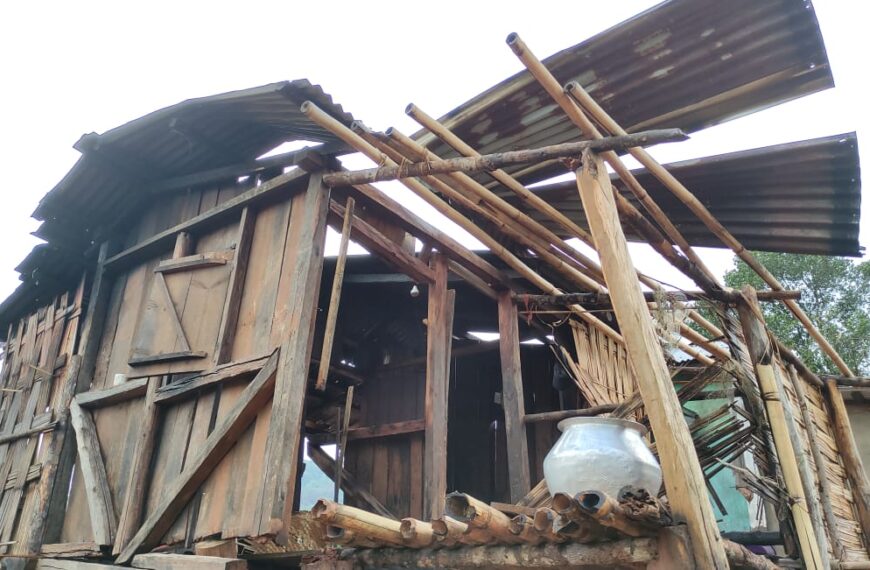 483 houses damaged in 29 villages affecting over 949 people due to heavy rainfall, cyclonic storm and hailstorm in Meghalaya