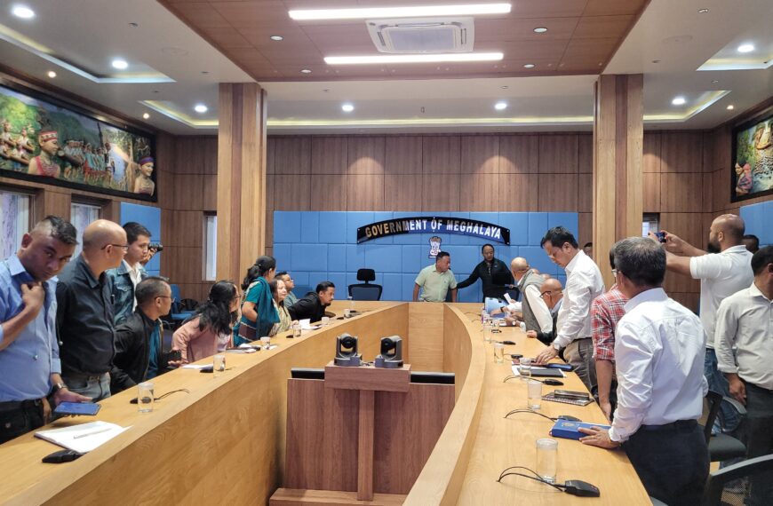 Paul holds meeting with representatives of 10 dorbar shnong of West Shillong constituency