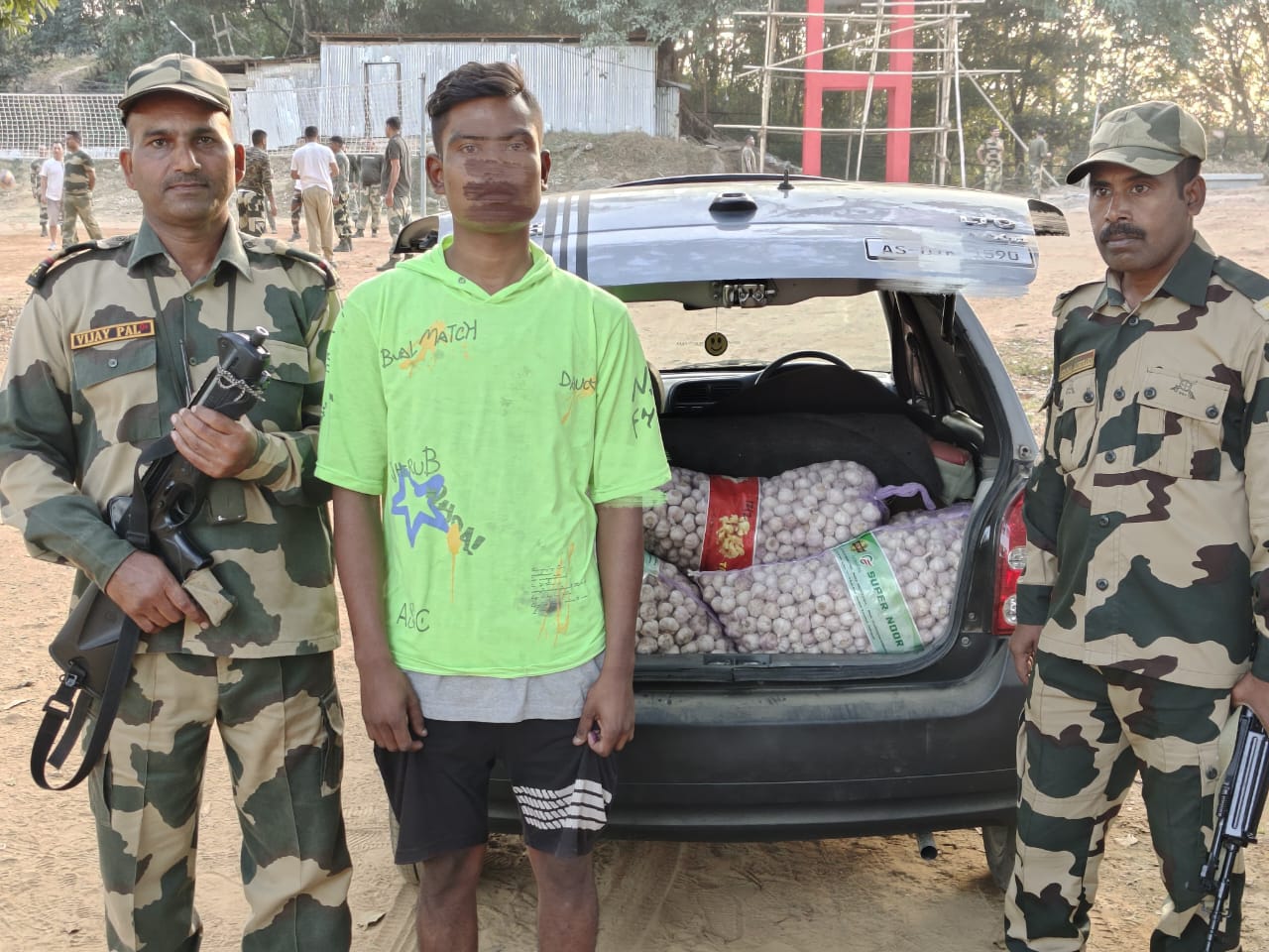 BSF Meghalaya Foils Smuggling Attempt, Seizes ₹28 Lakh Worth Contraband, Apprehends One